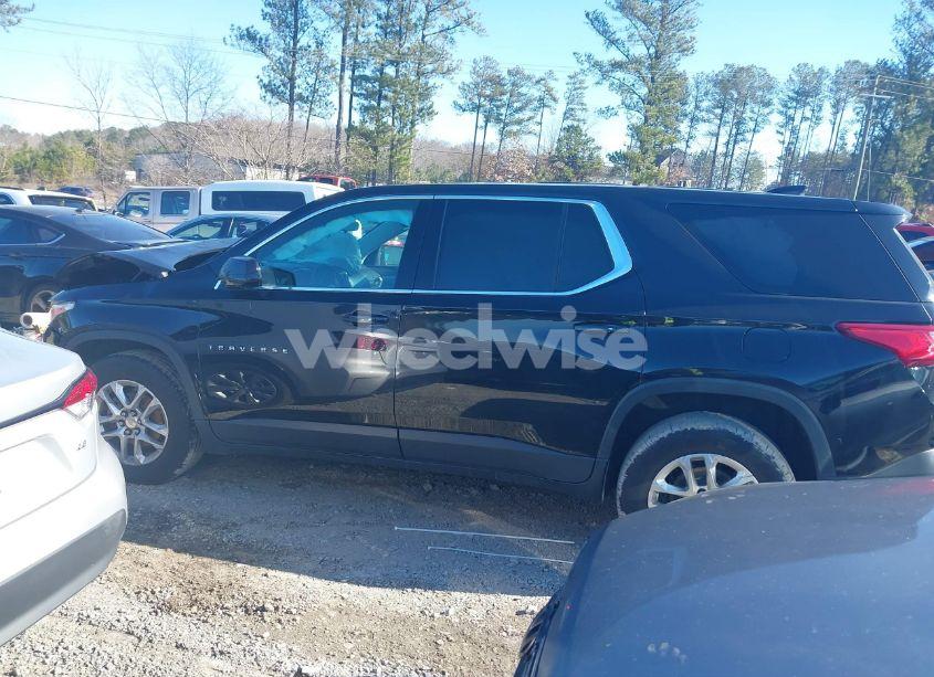 Photo 14 of 2019 Chevrolet Traverse LS (VIN 1GNERFKW9KJ252186)