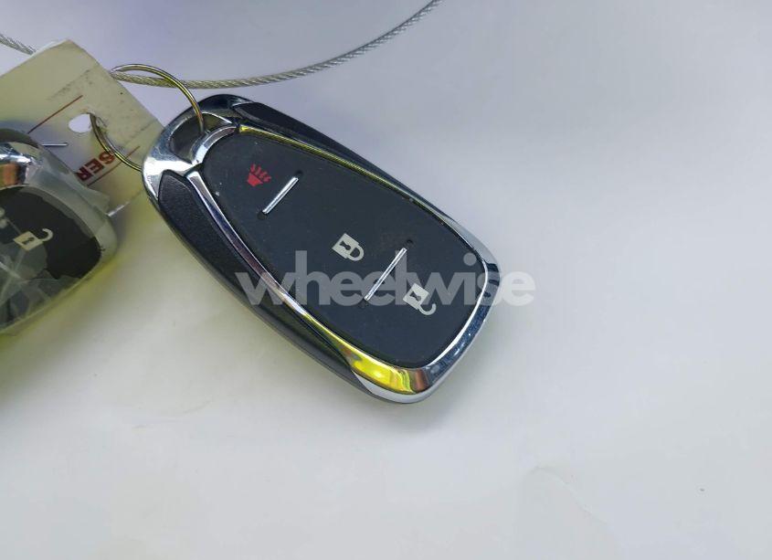 Photo 11 of 2019 Chevrolet Traverse LS (VIN 1GNERFKW9KJ266878)