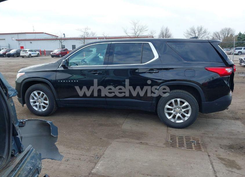 Photo 14 of 2019 Chevrolet Traverse LS (VIN 1GNERFKW9KJ322222)