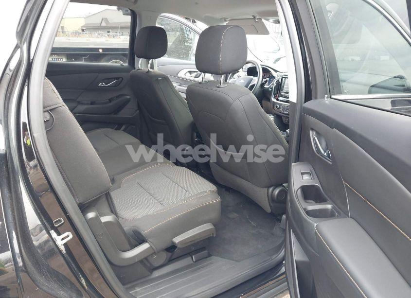 Photo 8 of 2019 Chevrolet Traverse LS (VIN 1GNERFKW9KJ322222)