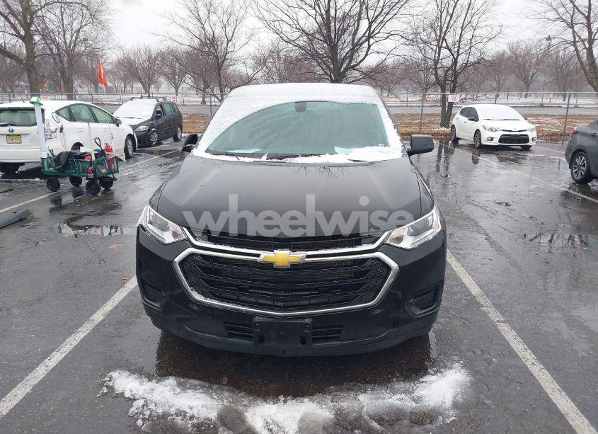 Photo 12 of 2020 Chevrolet Traverse FWD LS (VIN 1GNERFKW9LJ121714)