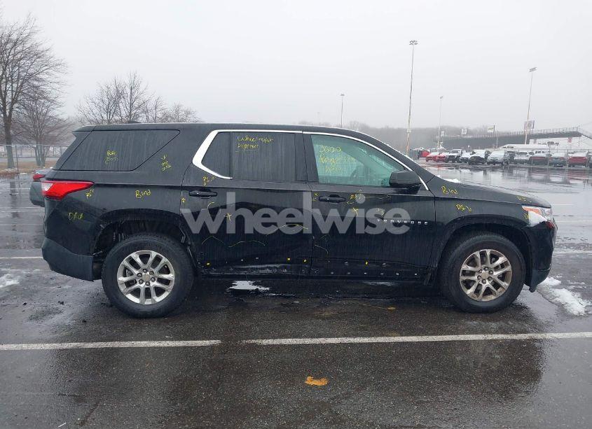 Photo 13 of 2020 Chevrolet Traverse FWD LS (VIN 1GNERFKW9LJ121714)