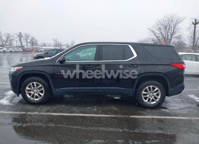 Photo 14 of 2020 Chevrolet Traverse FWD LS (VIN 1GNERFKW9LJ121714)