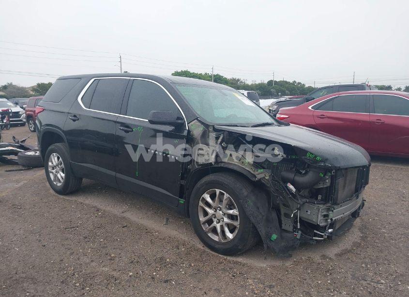 2020 Chevrolet Traverse FWD LS (VIN 1GNERFKW9LJ210652) main photo