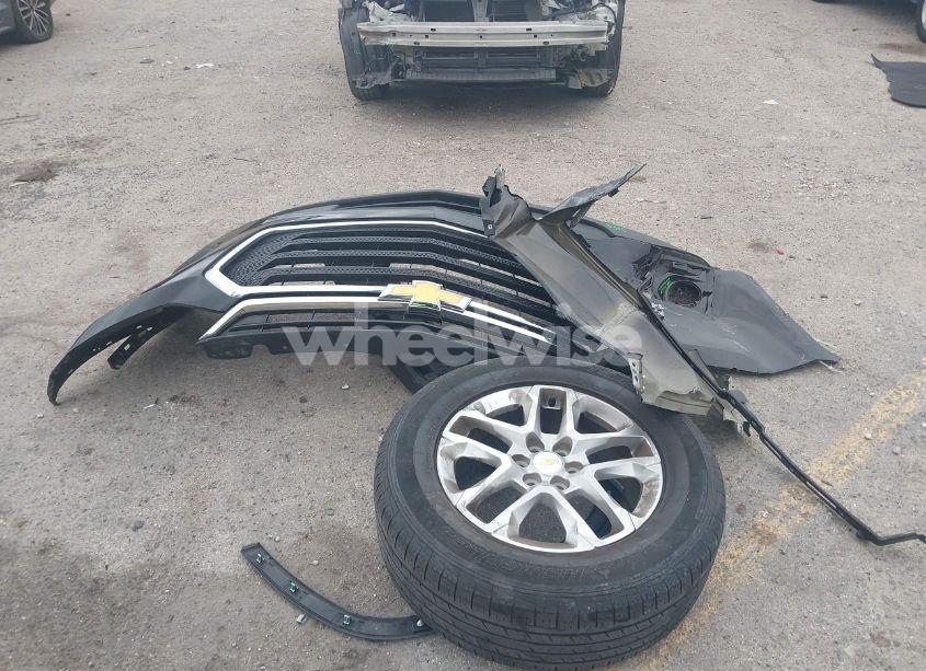 Photo 12 of 2020 Chevrolet Traverse FWD LS (VIN 1GNERFKW9LJ210652)