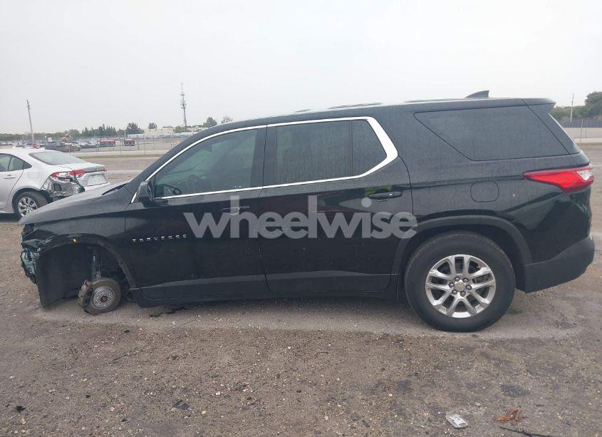 Photo 15 of 2020 Chevrolet Traverse FWD LS (VIN 1GNERFKW9LJ210652)