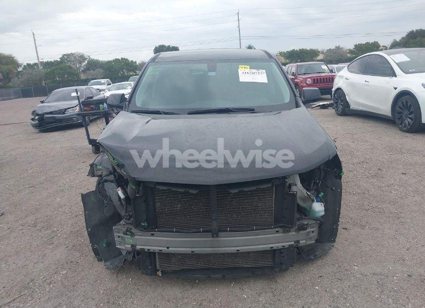 Photo 6 of 2020 Chevrolet Traverse FWD LS (VIN 1GNERFKW9LJ210652)