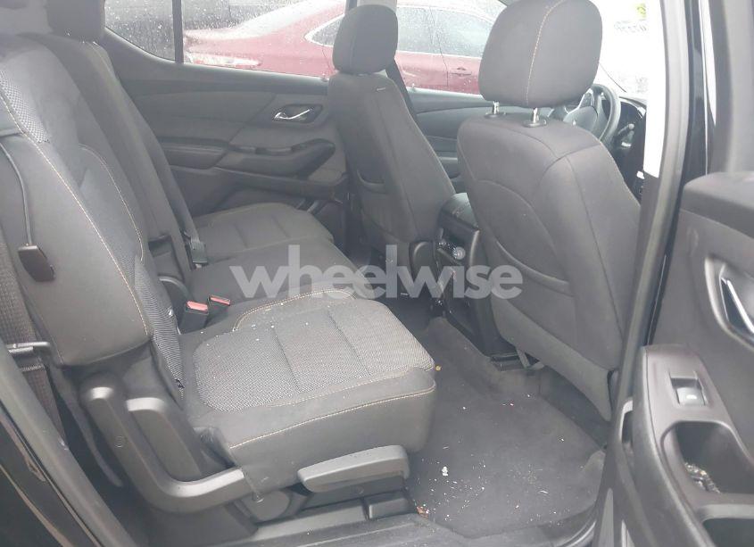 Photo 8 of 2020 Chevrolet Traverse FWD LS (VIN 1GNERFKW9LJ210652)