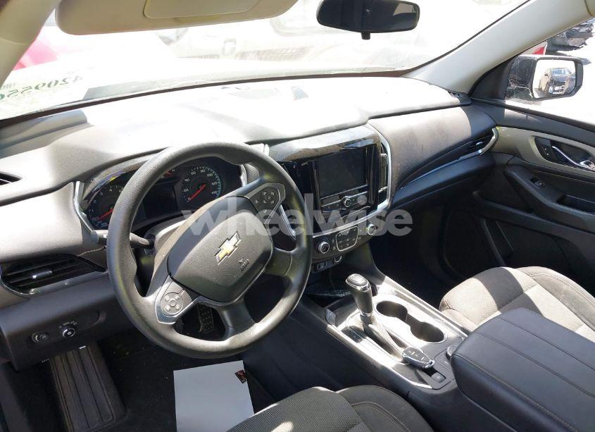 Photo 20 of 2020 Chevrolet Traverse FWD LS (VIN 1GNERFKW9LJ248110)