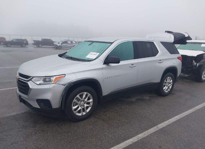 Photo 2 of 2020 Chevrolet Traverse FWD LS (VIN 1GNERFKW9LJ260547)