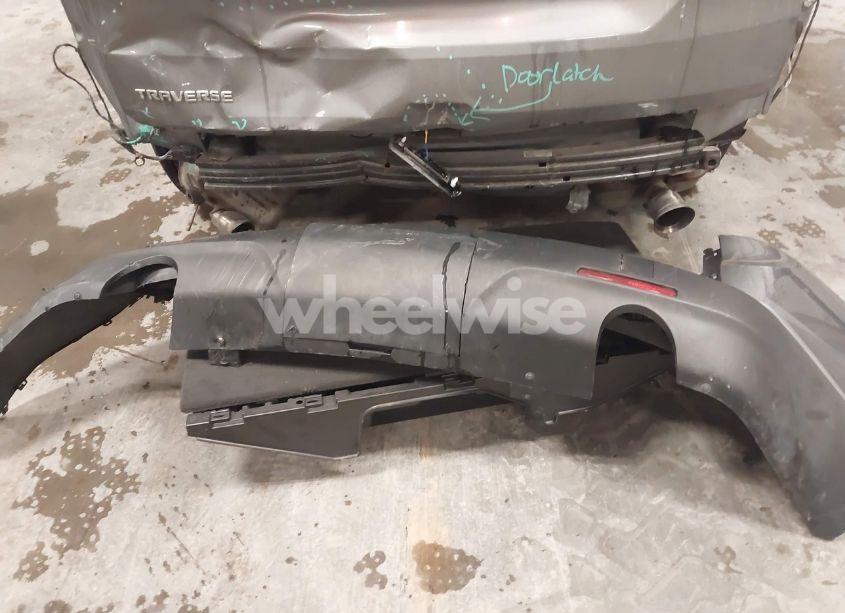 Photo 12 of 2021 Chevrolet Traverse FWD LS (VIN 1GNERFKW9MJ150678)