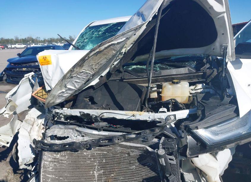 Photo 10 of 2022 Chevrolet Traverse FWD LS (VIN 1GNERFKW9NJ118766)