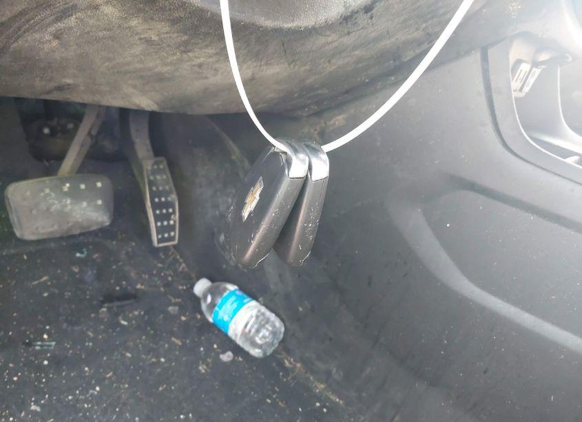 Photo 11 of 2022 Chevrolet Traverse FWD LS (VIN 1GNERFKW9NJ118766)