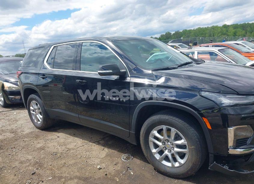 Photo 13 of 2023 Chevrolet Traverse LS (VIN 1GNERFKW9PJ319344)