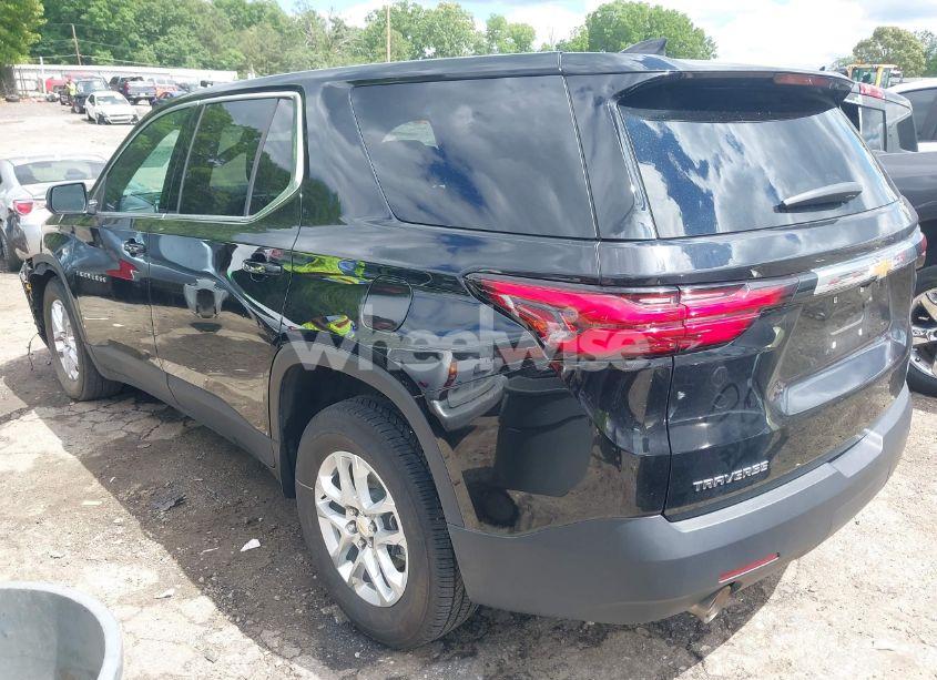 Photo 3 of 2023 Chevrolet Traverse LS (VIN 1GNERFKW9PJ319344)