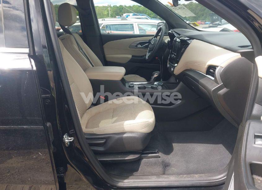 Photo 5 of 2023 Chevrolet Traverse LS (VIN 1GNERFKW9PJ319344)