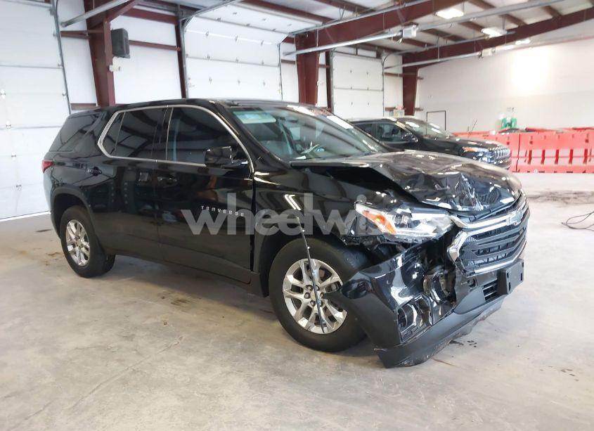 2019 Chevrolet Traverse LS (VIN 1GNERFKWXKJ280854) main photo