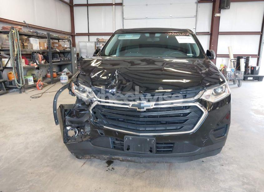 Photo 12 of 2019 Chevrolet Traverse LS (VIN 1GNERFKWXKJ280854)