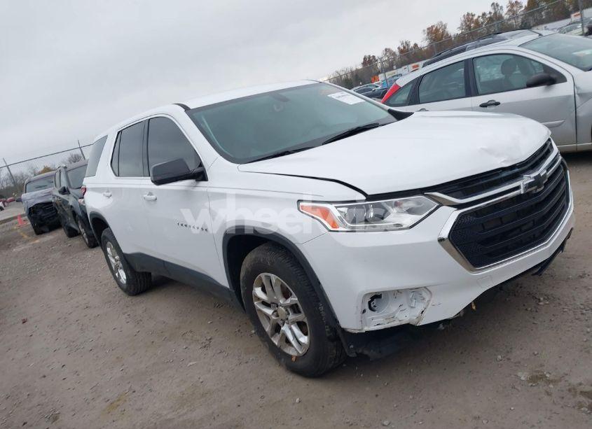 2020 Chevrolet Traverse FWD LS (VIN 1GNERFKWXLJ101312) main photo