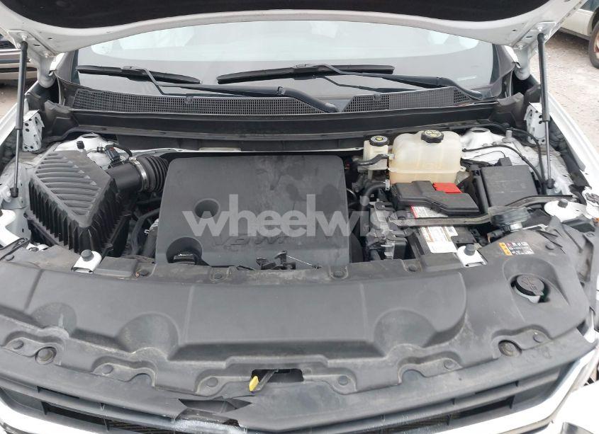 Photo 10 of 2020 Chevrolet Traverse FWD LS (VIN 1GNERFKWXLJ101312)