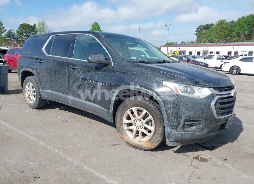 2020 Chevrolet Traverse FWD LS (VIN 1GNERFKWXLJ204066) main photo