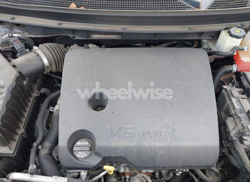 Photo 18 of 2020 Chevrolet Traverse FWD LS (VIN 1GNERFKWXLJ204066)