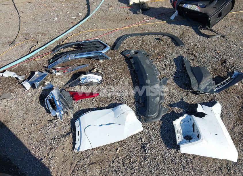 Photo 12 of 2020 Chevrolet Traverse FWD LS (VIN 1GNERFKWXLJ204133)