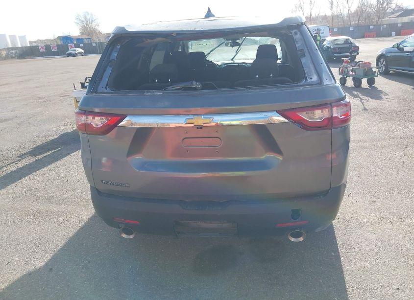 Photo 16 of 2021 Chevrolet Traverse FWD LS (VIN 1GNERFKWXMJ244777)
