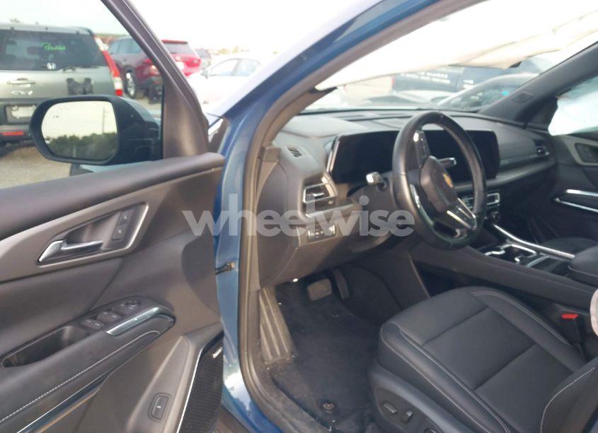 Photo 5 of 2024 Chevrolet Traverse FWD LT (VIN 1GNERGKS1RJ202864)