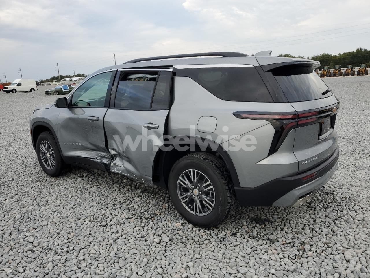 Photo 2 of 2026 CHEVROLET TRAVERSE LT (VIN 1GNERGKS3TJ172760)