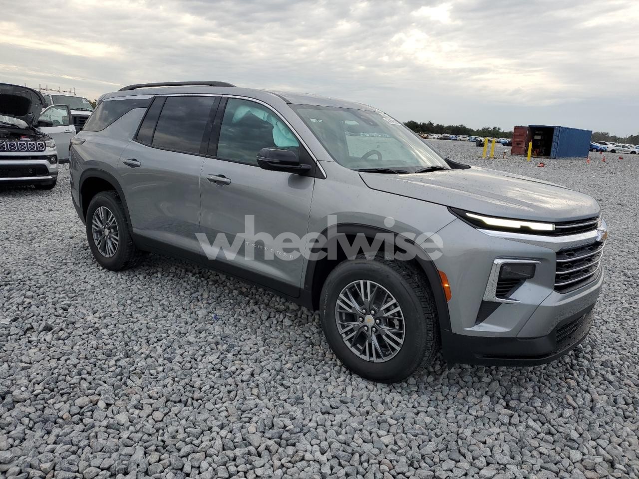 Photo 4 of 2026 CHEVROLET TRAVERSE LT (VIN 1GNERGKS3TJ172760)