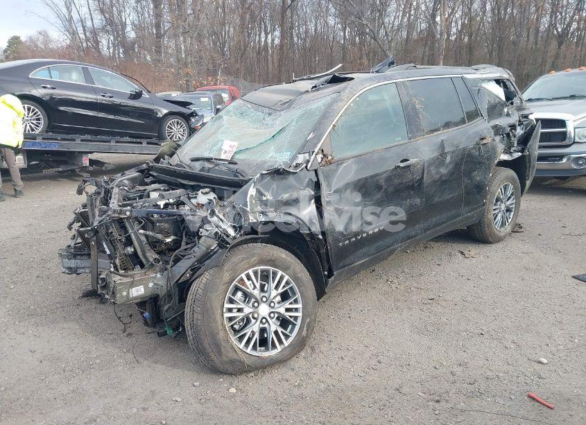 Photo 2 of 2024 Chevrolet Traverse FWD LT (VIN 1GNERGKS5RJ204696)
