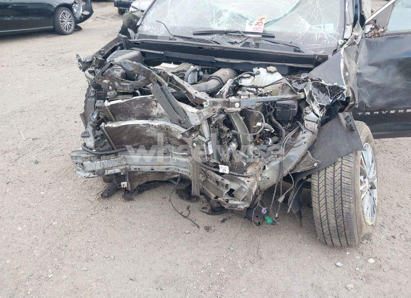 Photo 6 of 2024 Chevrolet Traverse FWD LT (VIN 1GNERGKS5RJ204696)