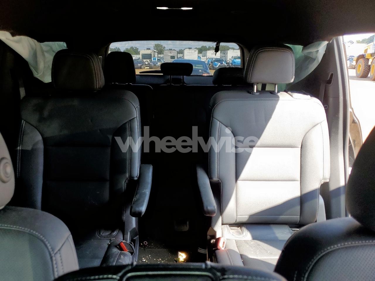 Photo 10 of 2024 CHEVROLET TRAVERSE LT (VIN 1GNERGKS6RJ168629)