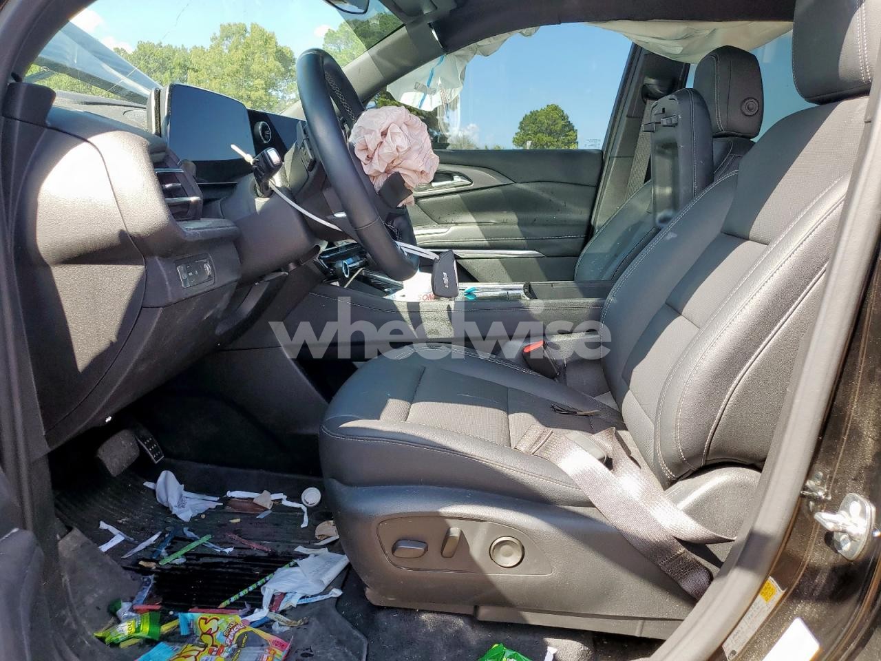 Photo 7 of 2024 CHEVROLET TRAVERSE LT (VIN 1GNERGKS6RJ168629)