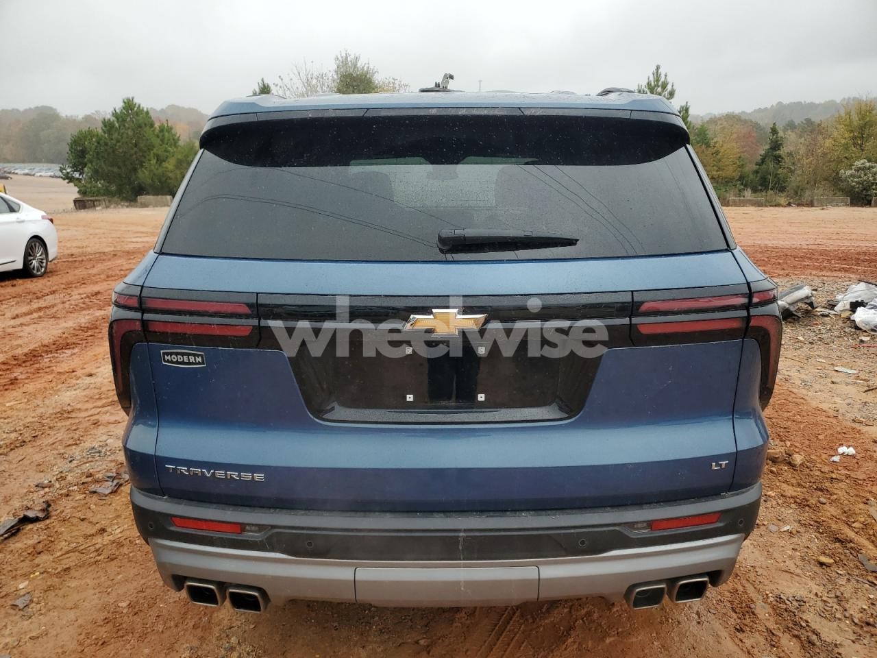 Photo 6 of 2024 CHEVROLET TRAVERSE LT (VIN 1GNERGKS7RJ243788)