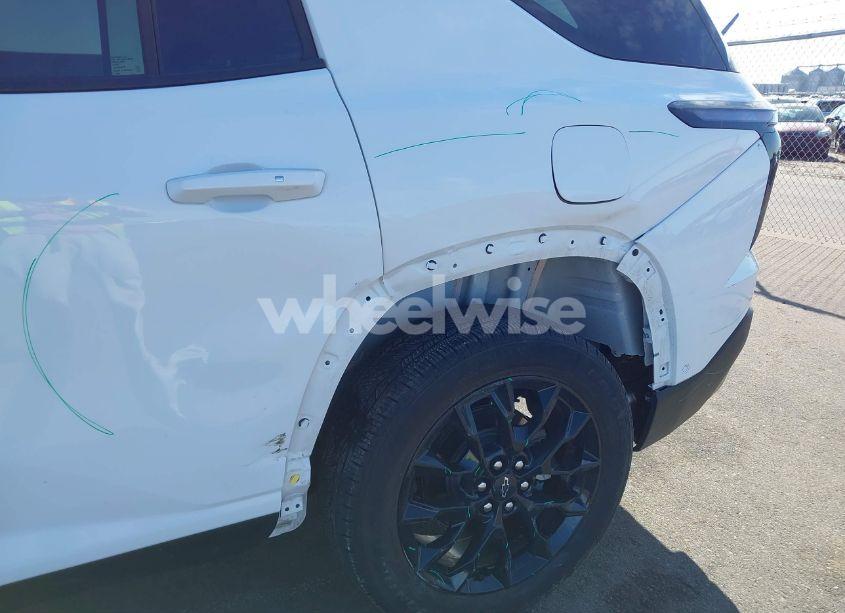 Photo 18 of 2024 Chevrolet Traverse FWD LT (VIN 1GNERGKSXRJ177642)