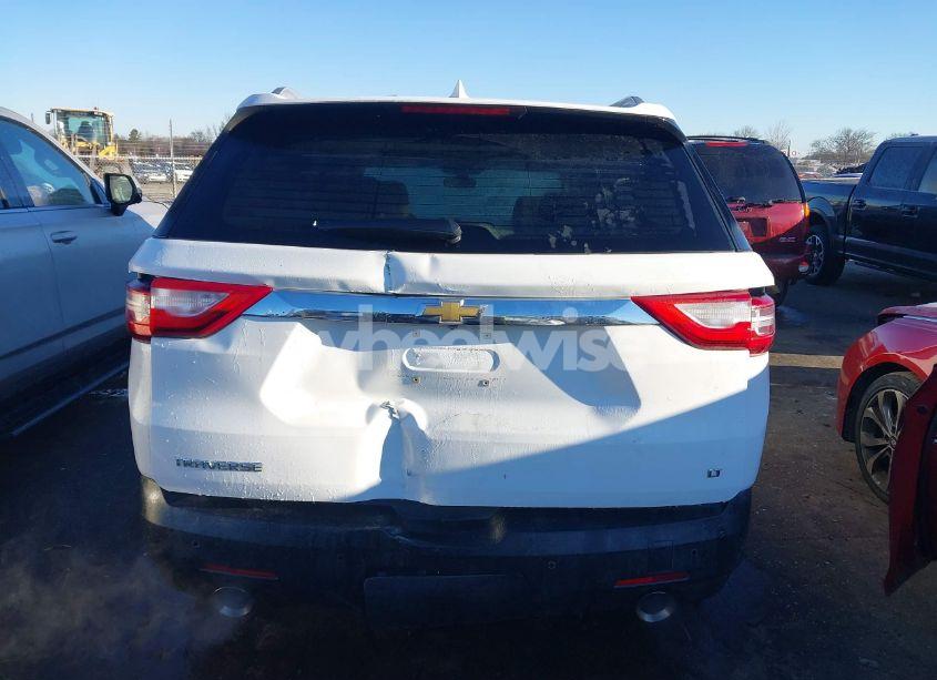 Photo 16 of 2018 Chevrolet Traverse 1LT (VIN 1GNERGKW0JJ116453)