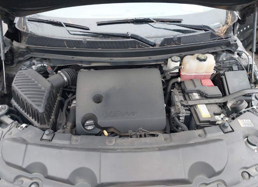 Photo 10 of 2018 Chevrolet Traverse 1LT (VIN 1GNERGKW0JJ129820)