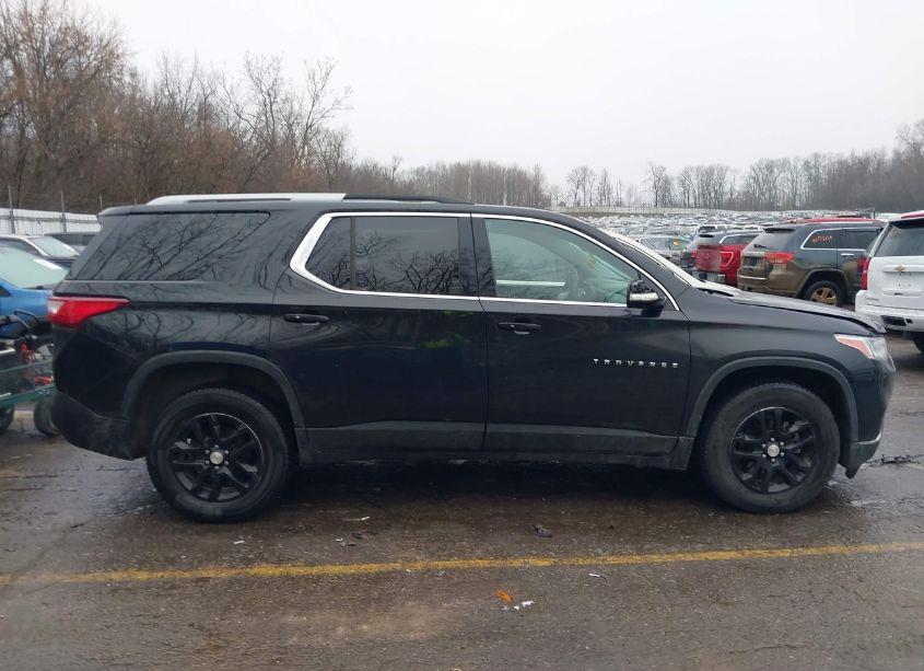 Photo 14 of 2018 Chevrolet Traverse 1LT (VIN 1GNERGKW0JJ129820)