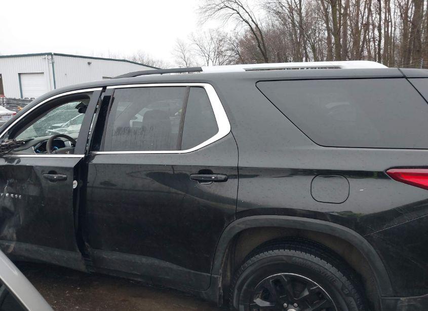 Photo 15 of 2018 Chevrolet Traverse 1LT (VIN 1GNERGKW0JJ129820)