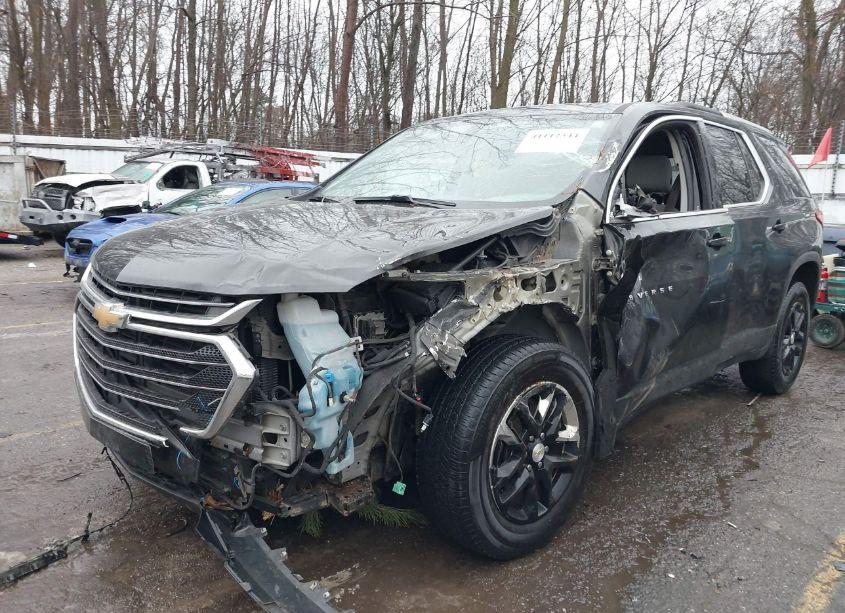 Photo 6 of 2018 Chevrolet Traverse 1LT (VIN 1GNERGKW0JJ129820)