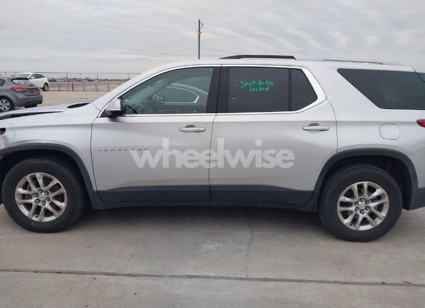 Photo 14 of 2018 Chevrolet Traverse 1LT (VIN 1GNERGKW0JJ153244)