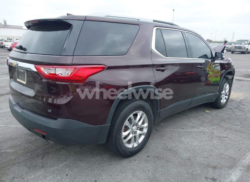 Photo 4 of 2018 Chevrolet Traverse 1LT (VIN 1GNERGKW0JJ263209)