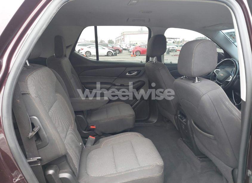 Photo 8 of 2018 Chevrolet Traverse 1LT (VIN 1GNERGKW0JJ263209)