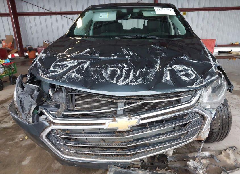 Photo 12 of 2019 Chevrolet Traverse 1LT (VIN 1GNERGKW0KJ190781)