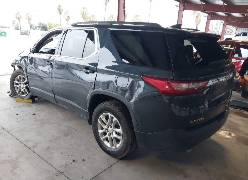 Photo 3 of 2019 Chevrolet Traverse 1LT (VIN 1GNERGKW0KJ190781)