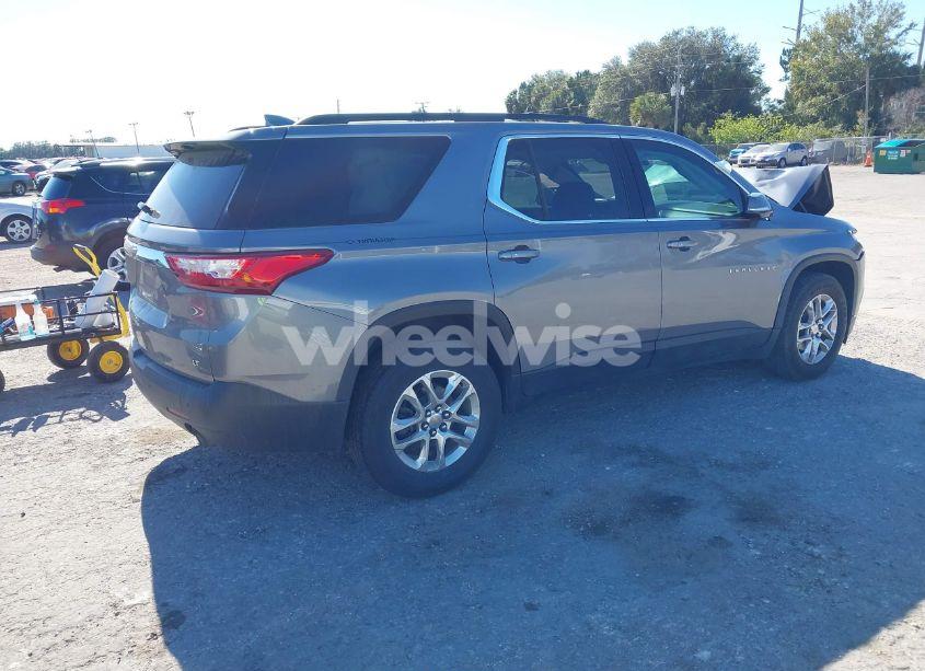 Photo 4 of 2019 Chevrolet Traverse 1LT (VIN 1GNERGKW0KJ236514)