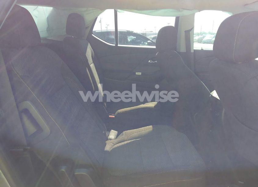 Photo 8 of 2019 Chevrolet Traverse 1LT (VIN 1GNERGKW0KJ236514)