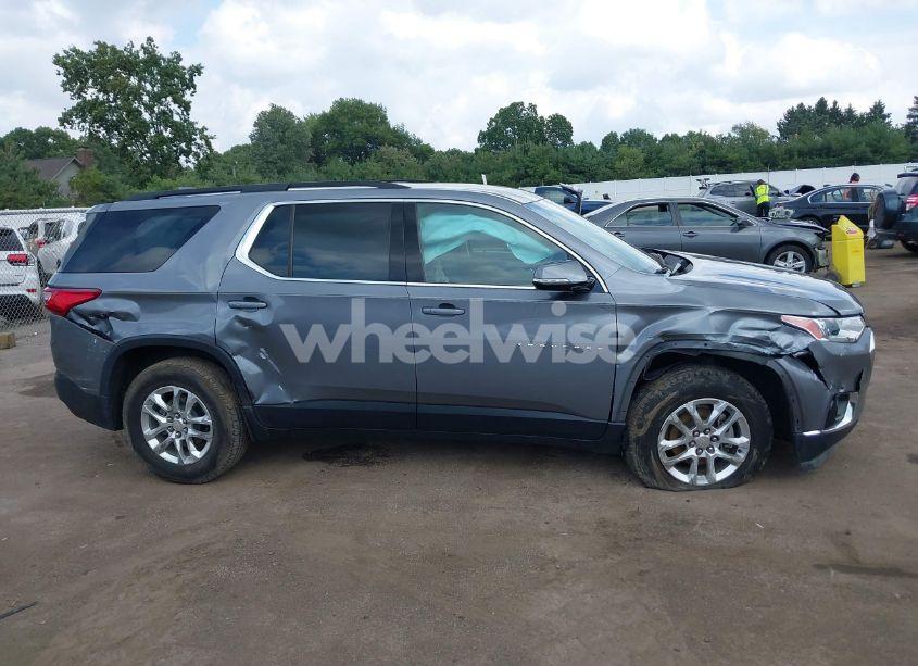Photo 13 of 2019 Chevrolet Traverse 1LT (VIN 1GNERGKW0KJ247982)